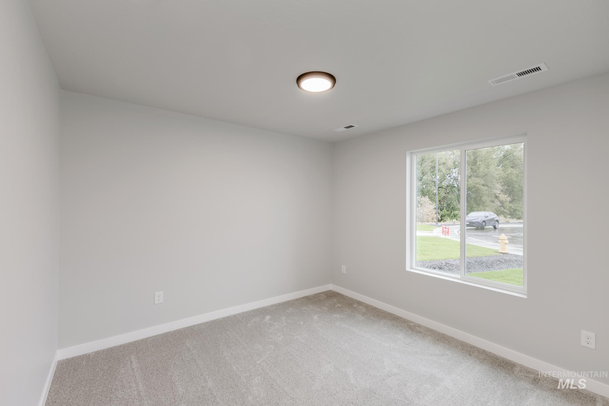 property viewer photo 12