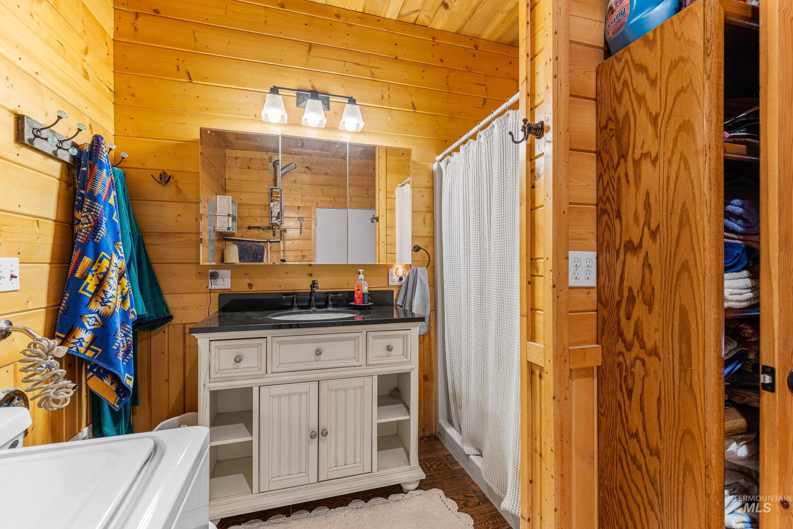 property viewer photo 15