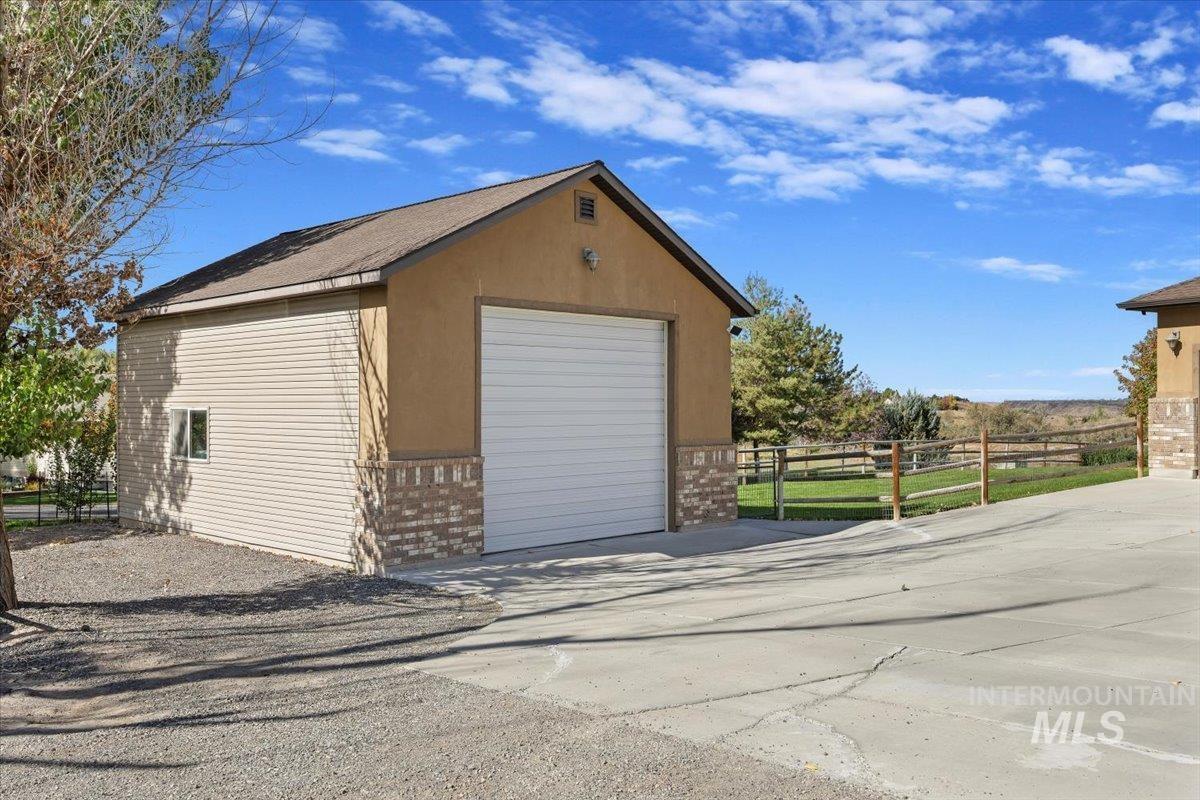 property viewer photo 22