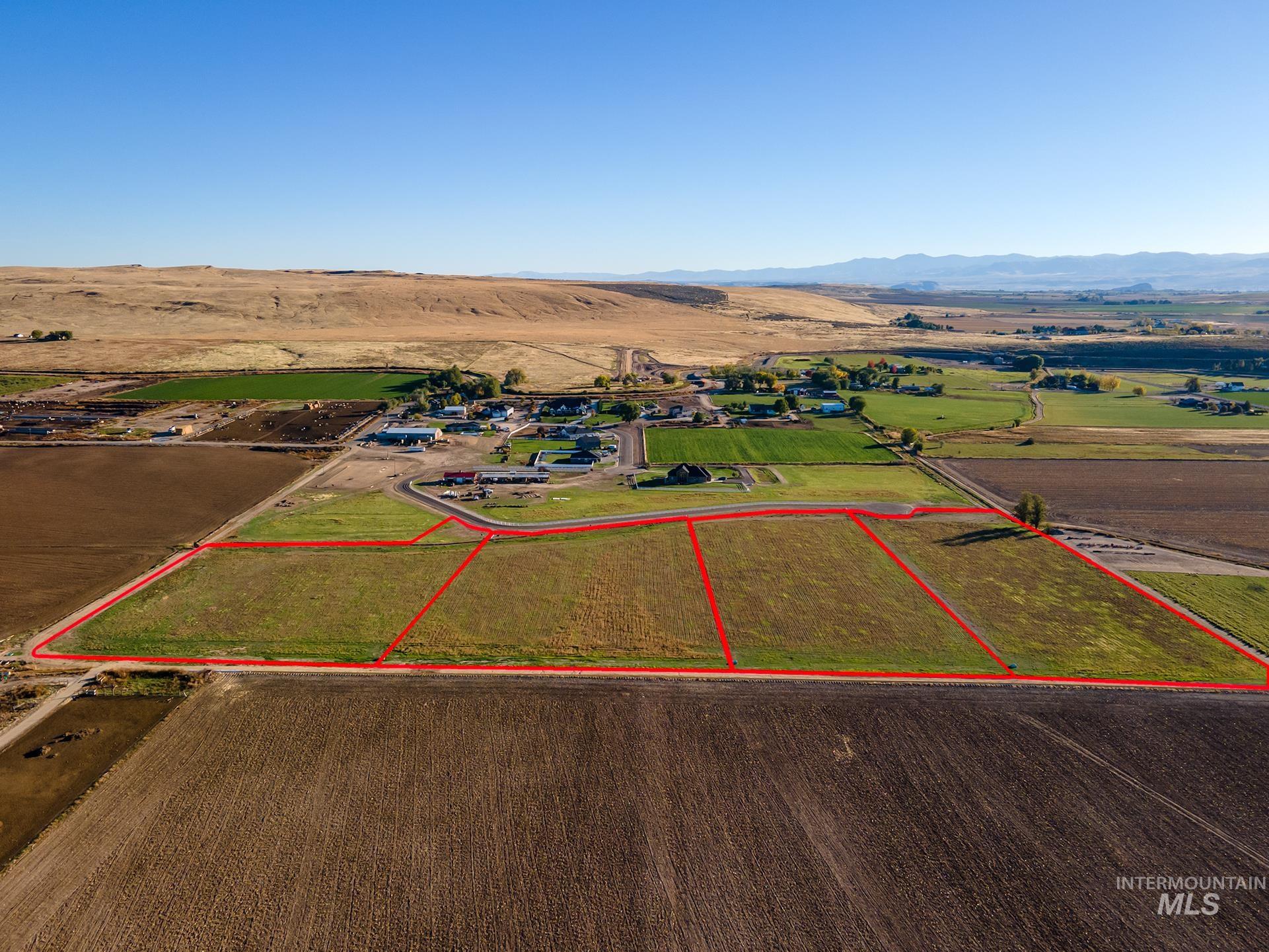 main property photo 7