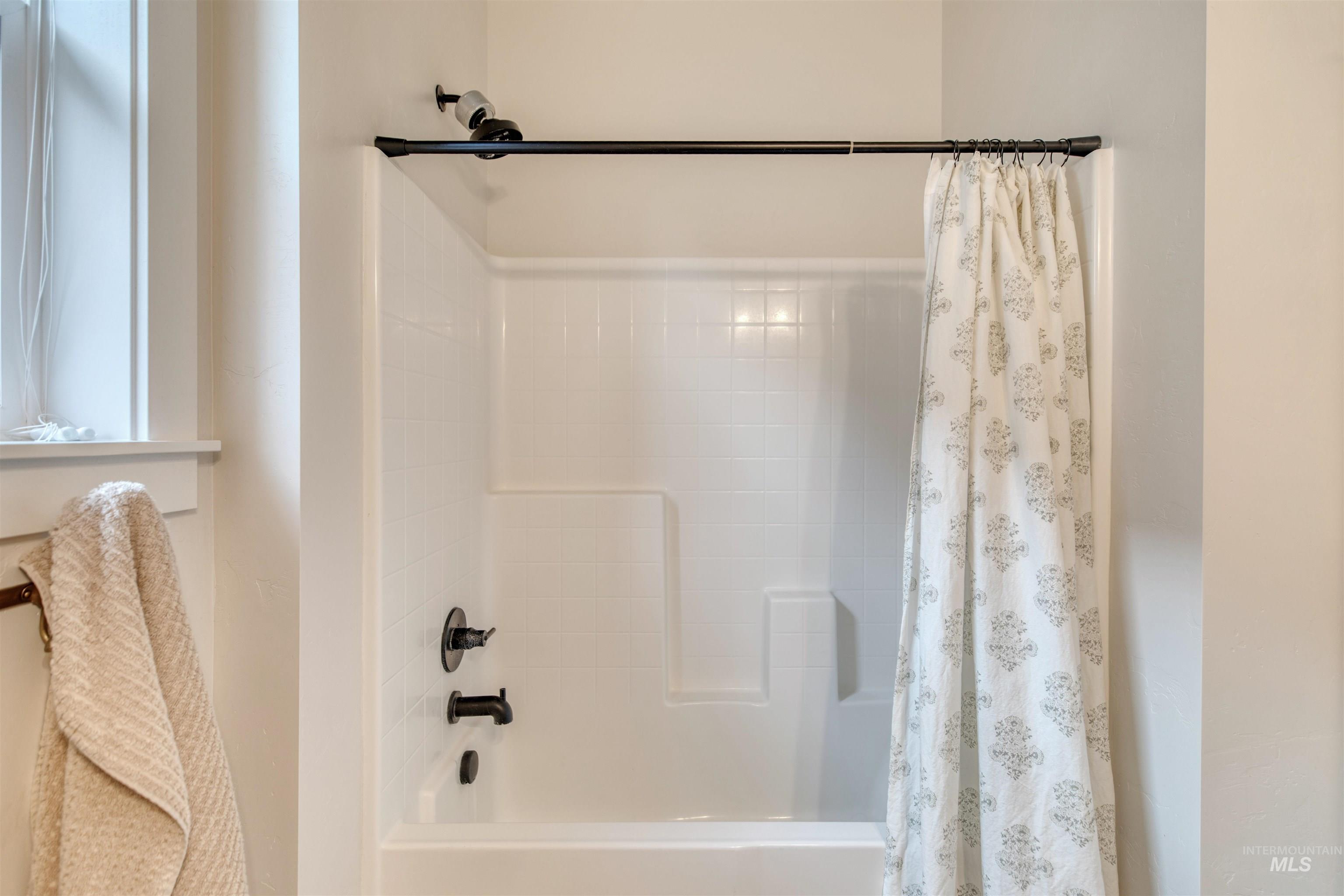 property viewer photo 26