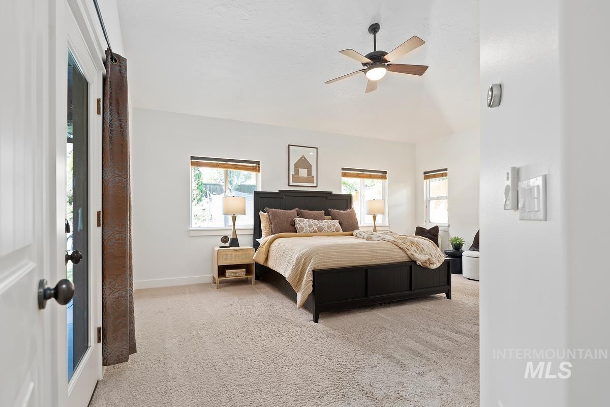 property viewer photo 14