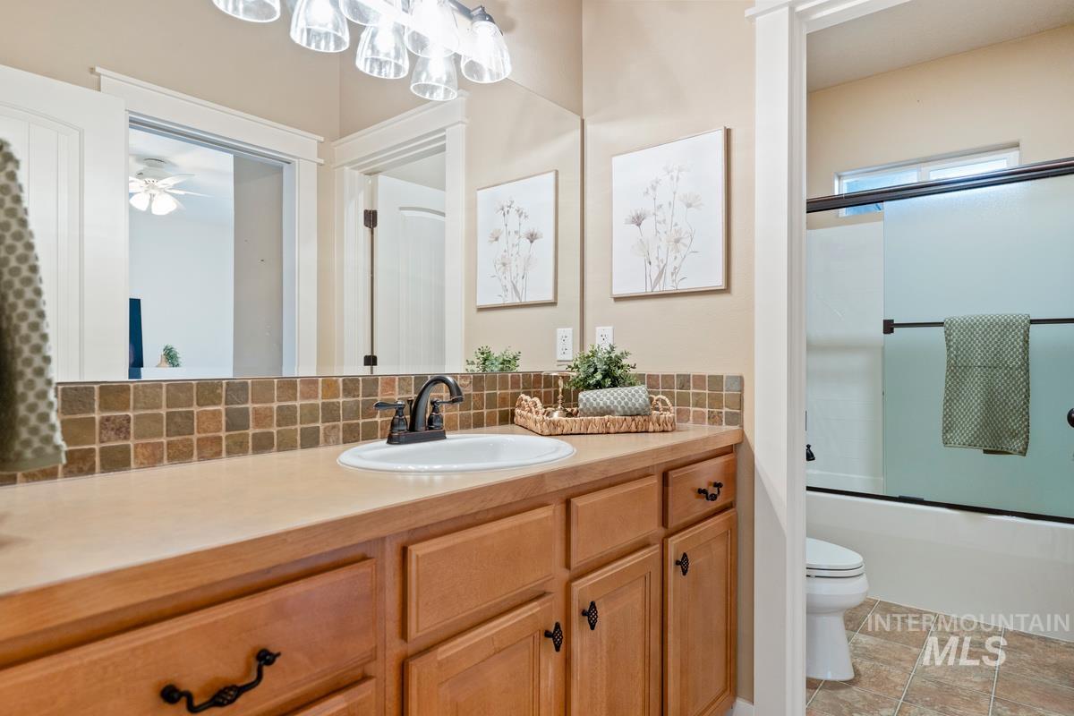 property viewer photo 16