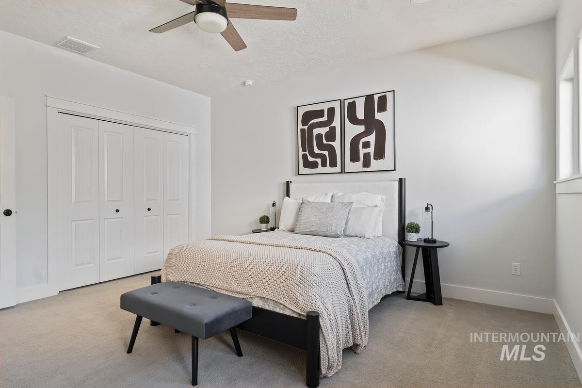 property viewer photo 33