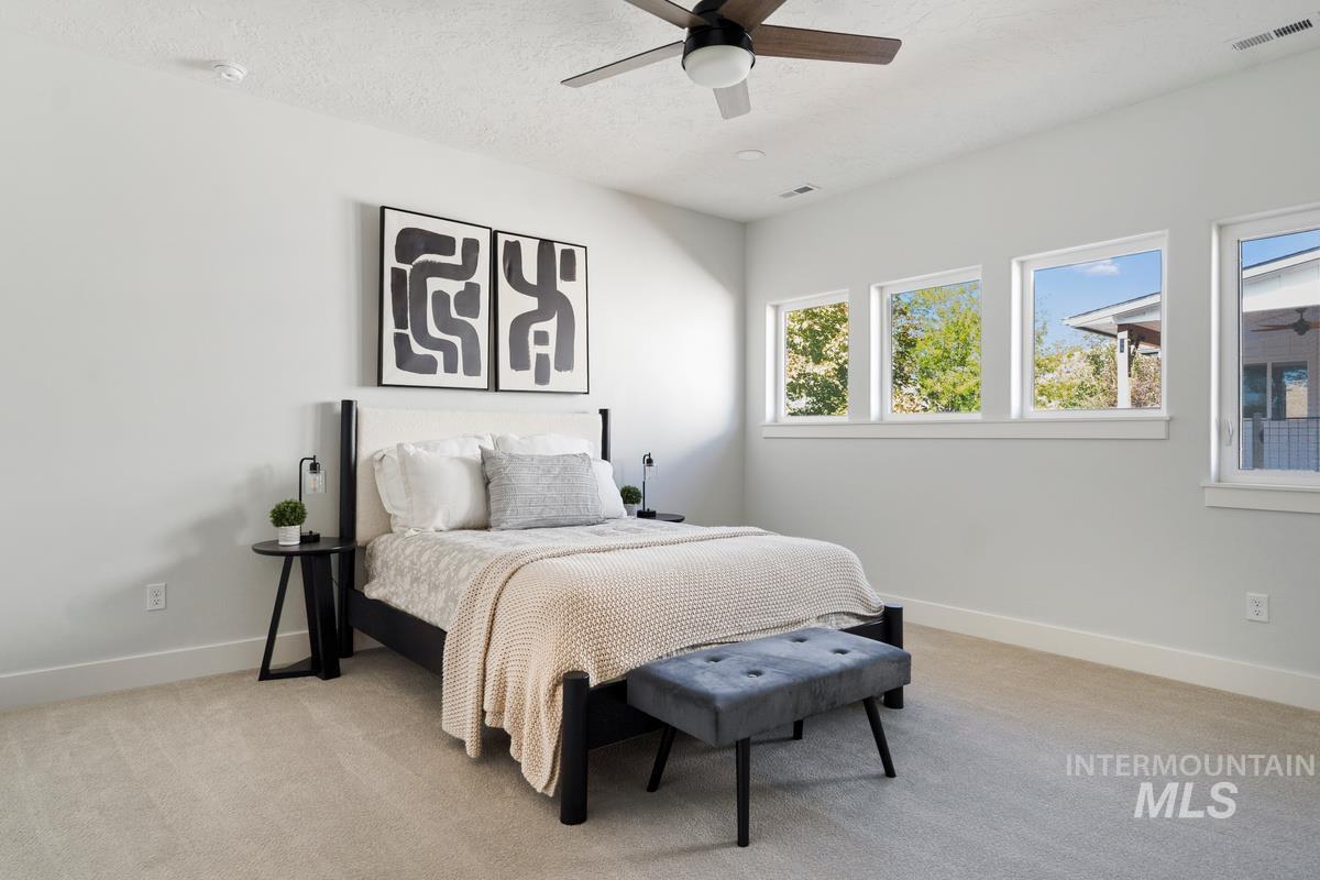 property viewer photo 34