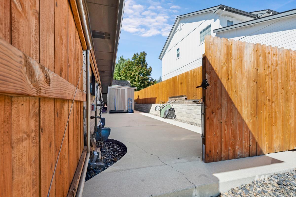 property viewer photo 39