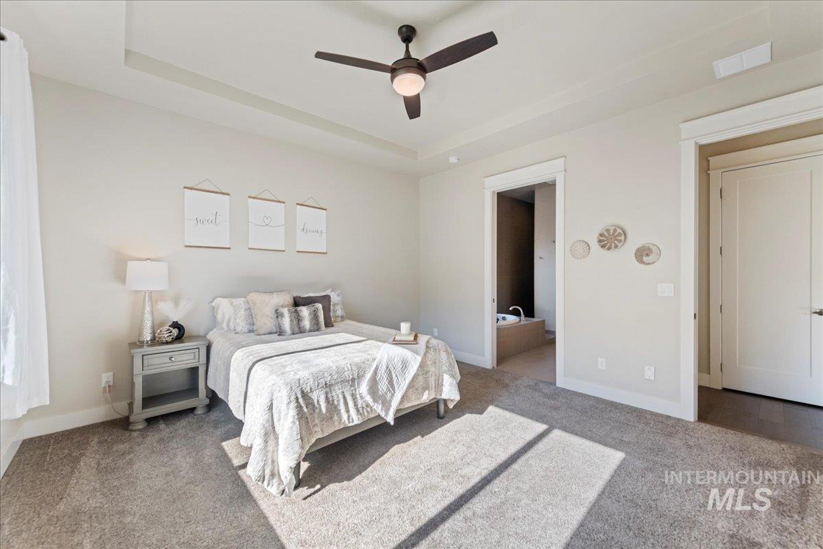 property viewer photo 16