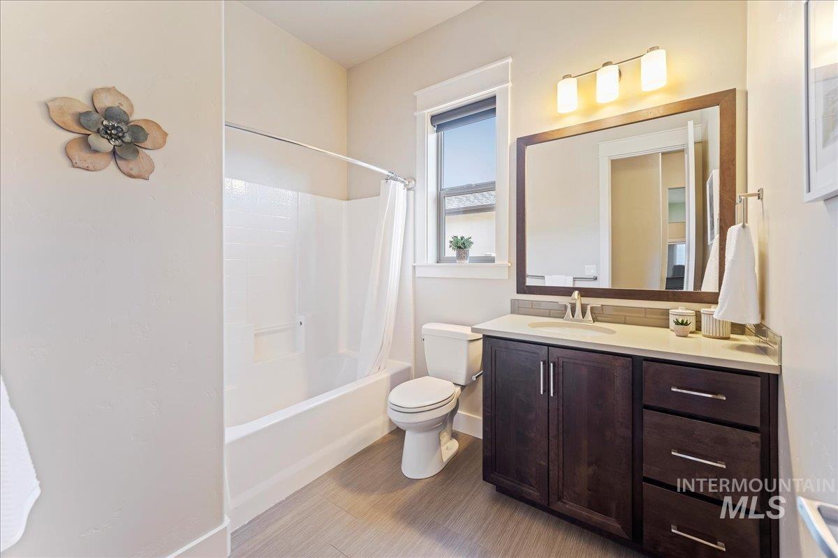 property viewer photo 32