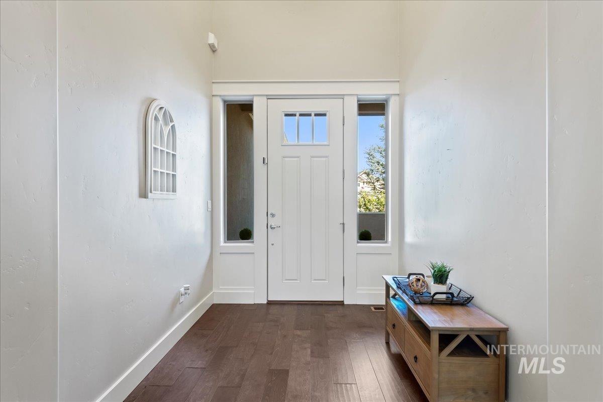 property viewer photo 36
