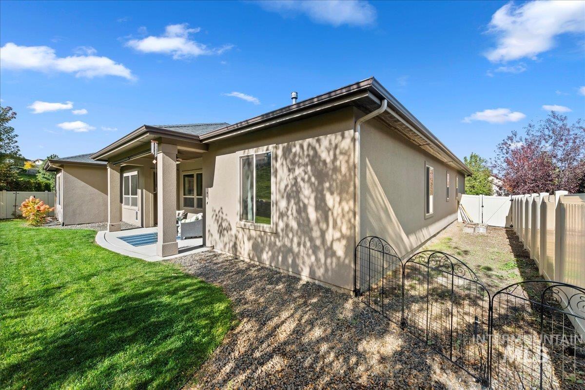 property viewer photo 40