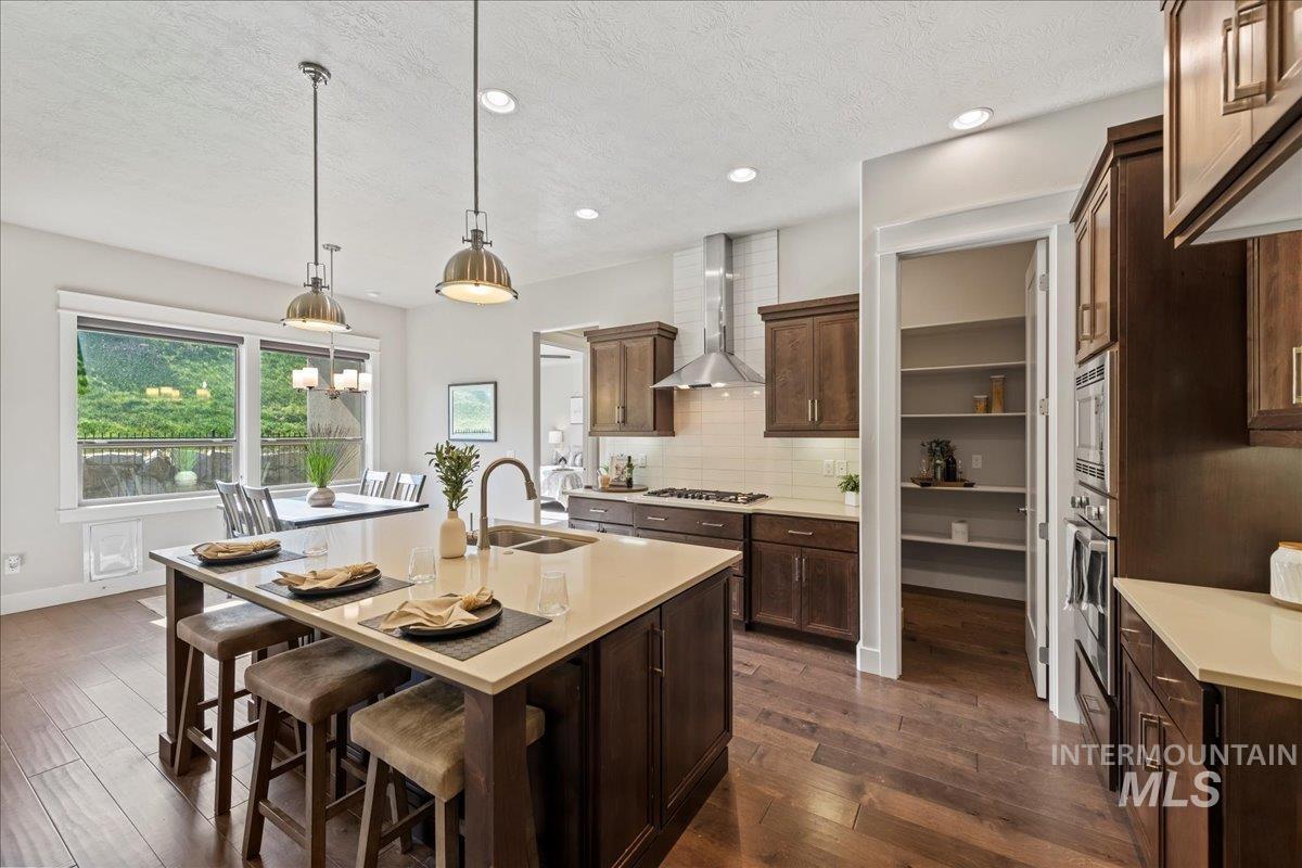property viewer photo 7