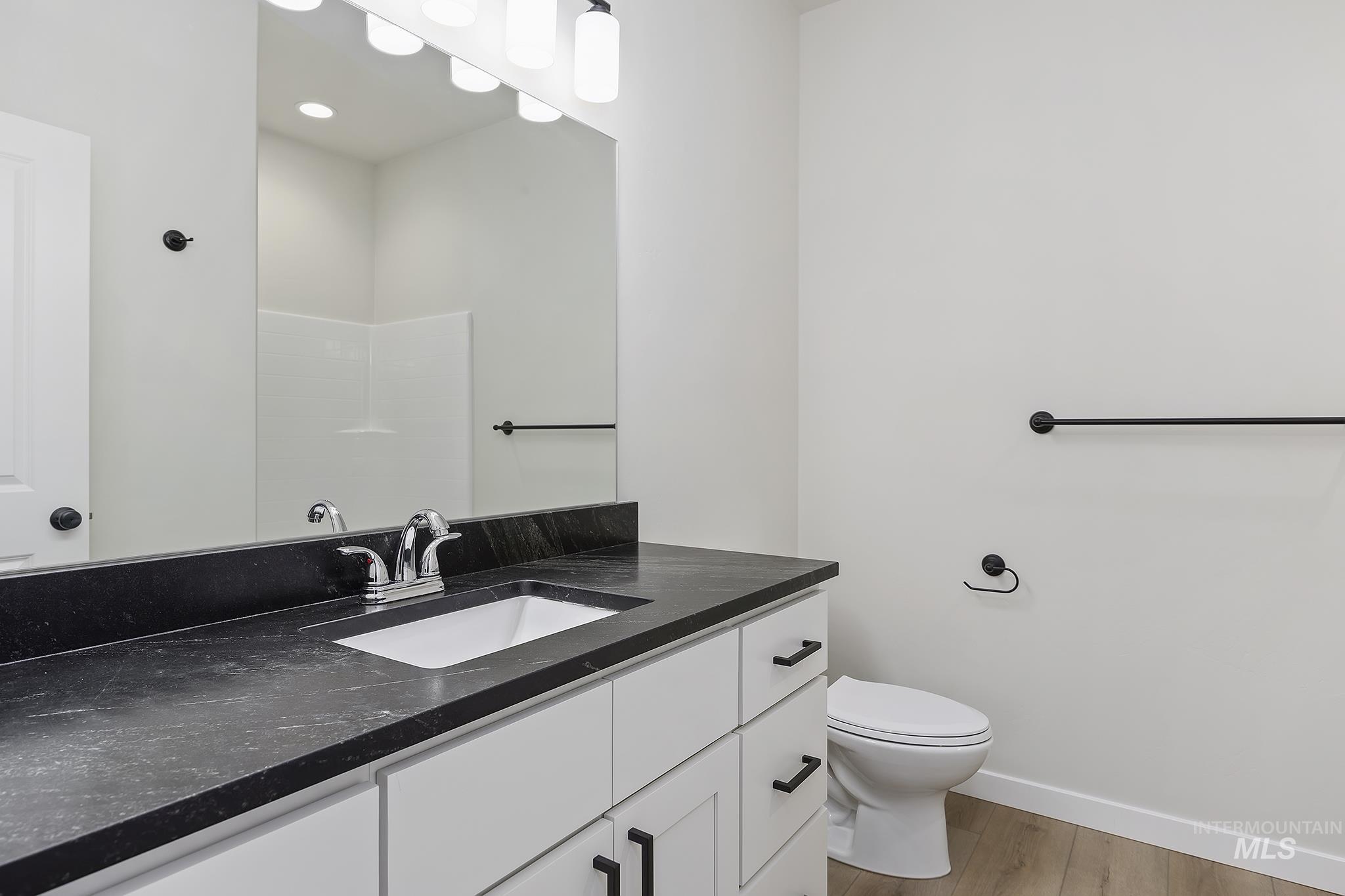 property viewer photo 21