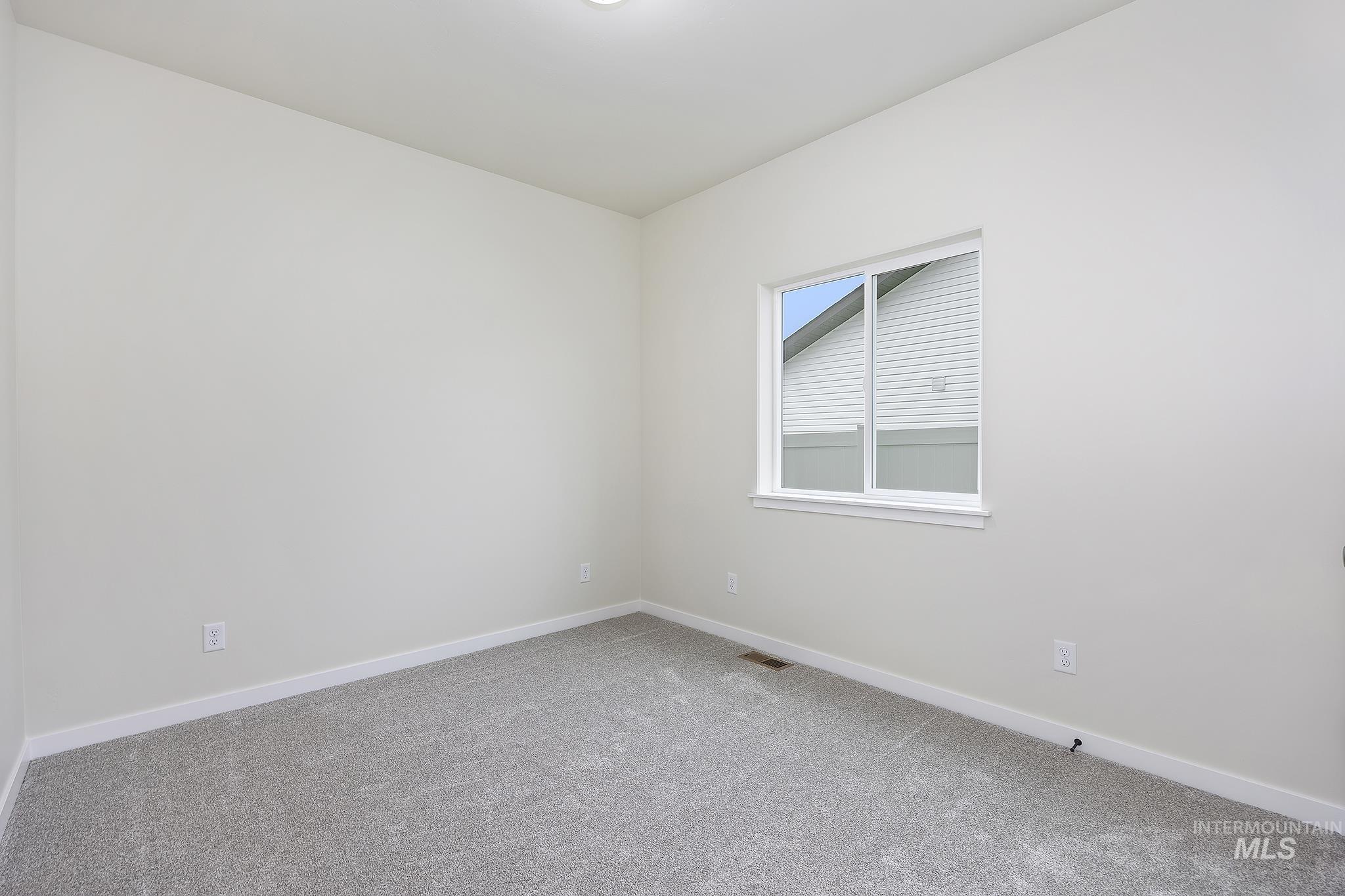 property viewer photo 26