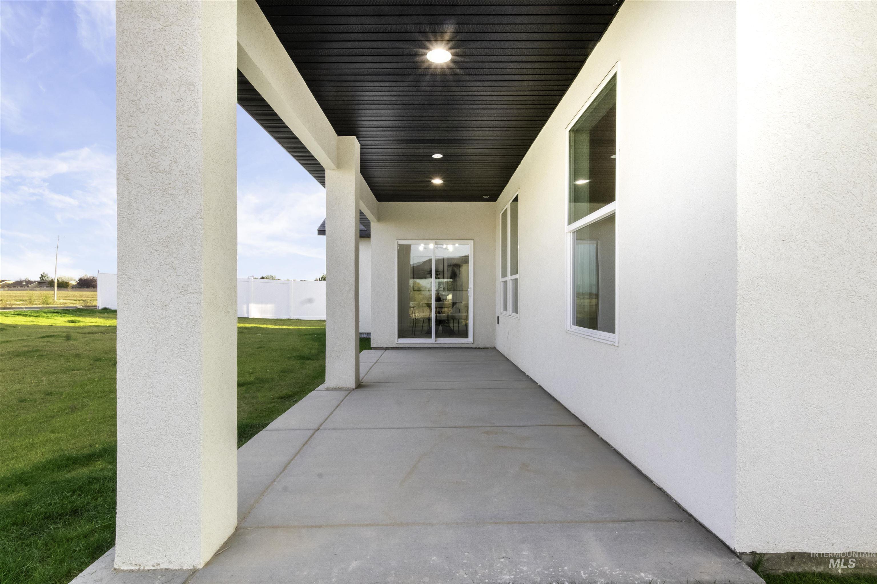 property viewer photo 30