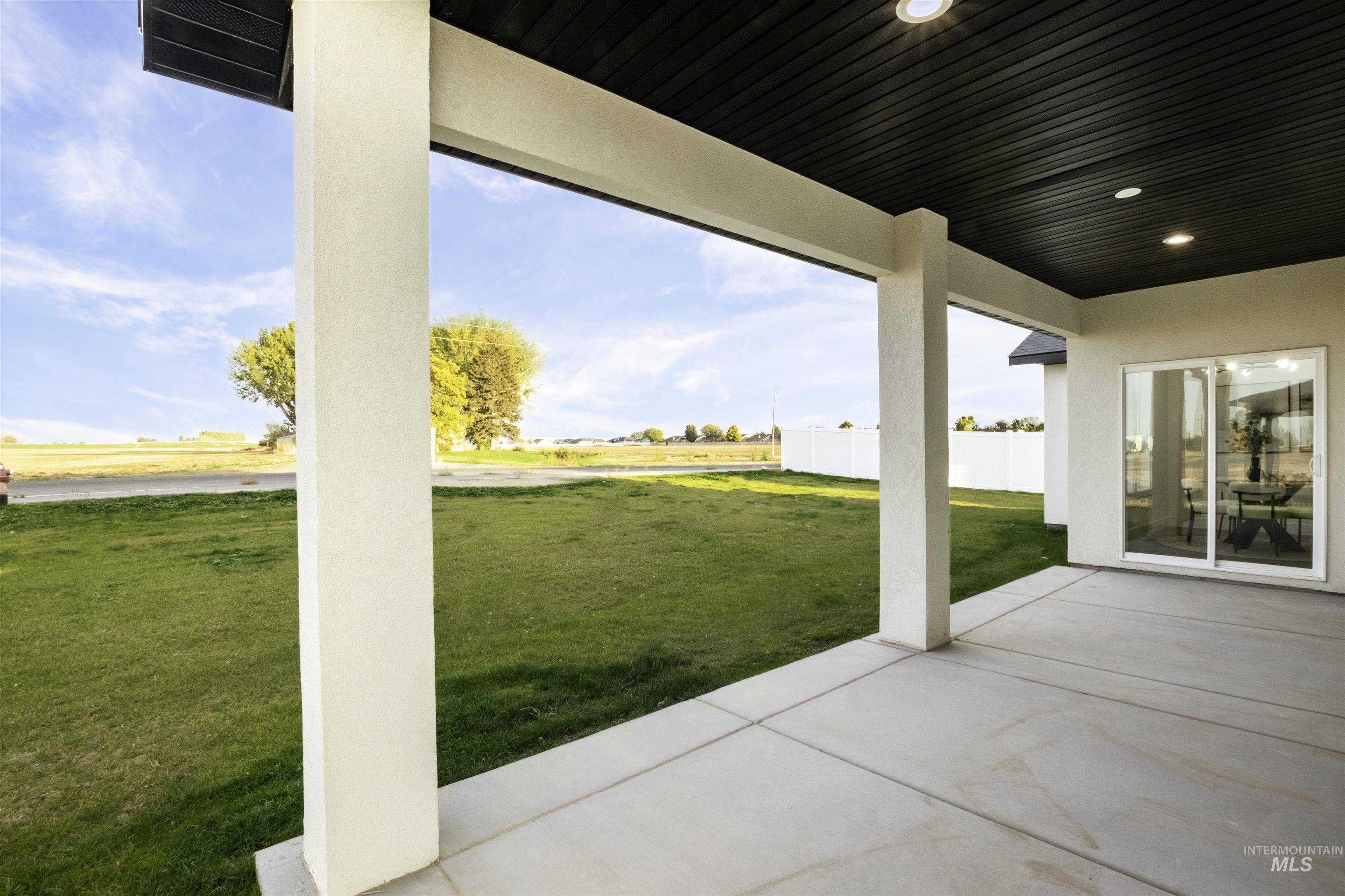 property viewer photo 32
