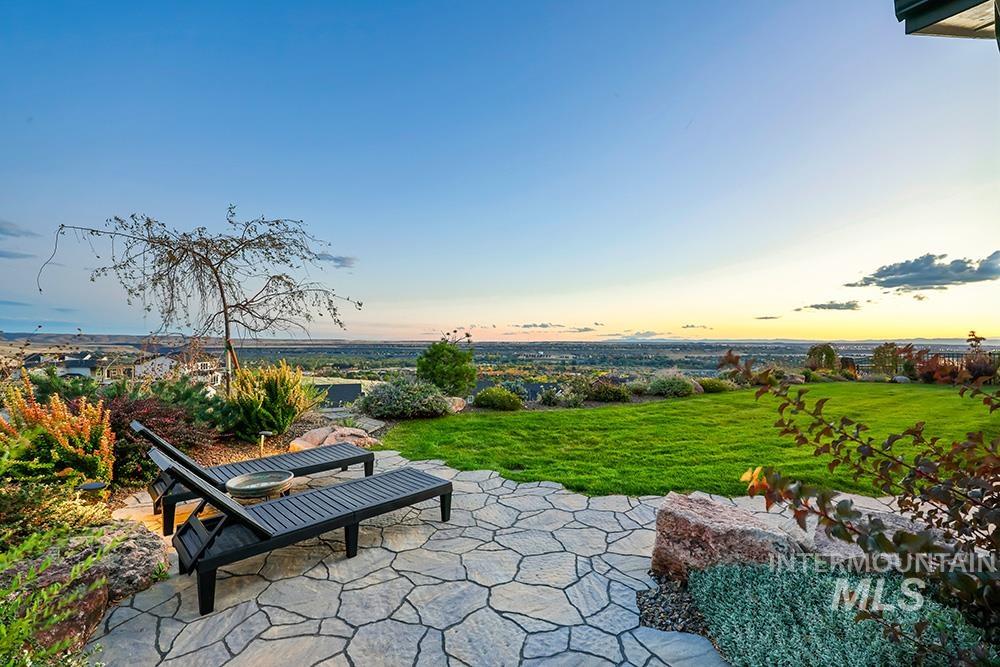 property viewer photo 1
