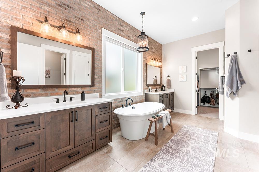 property viewer photo 13