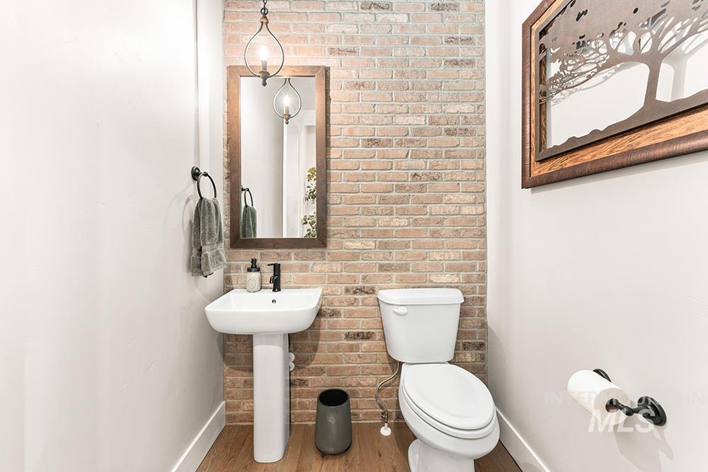 property viewer photo 18