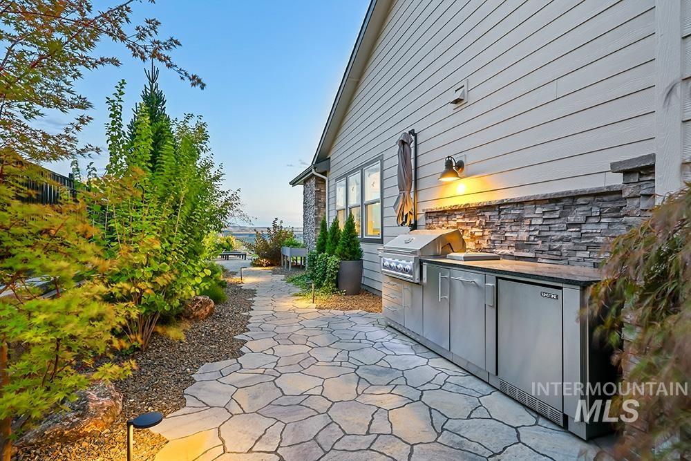 property viewer photo 22