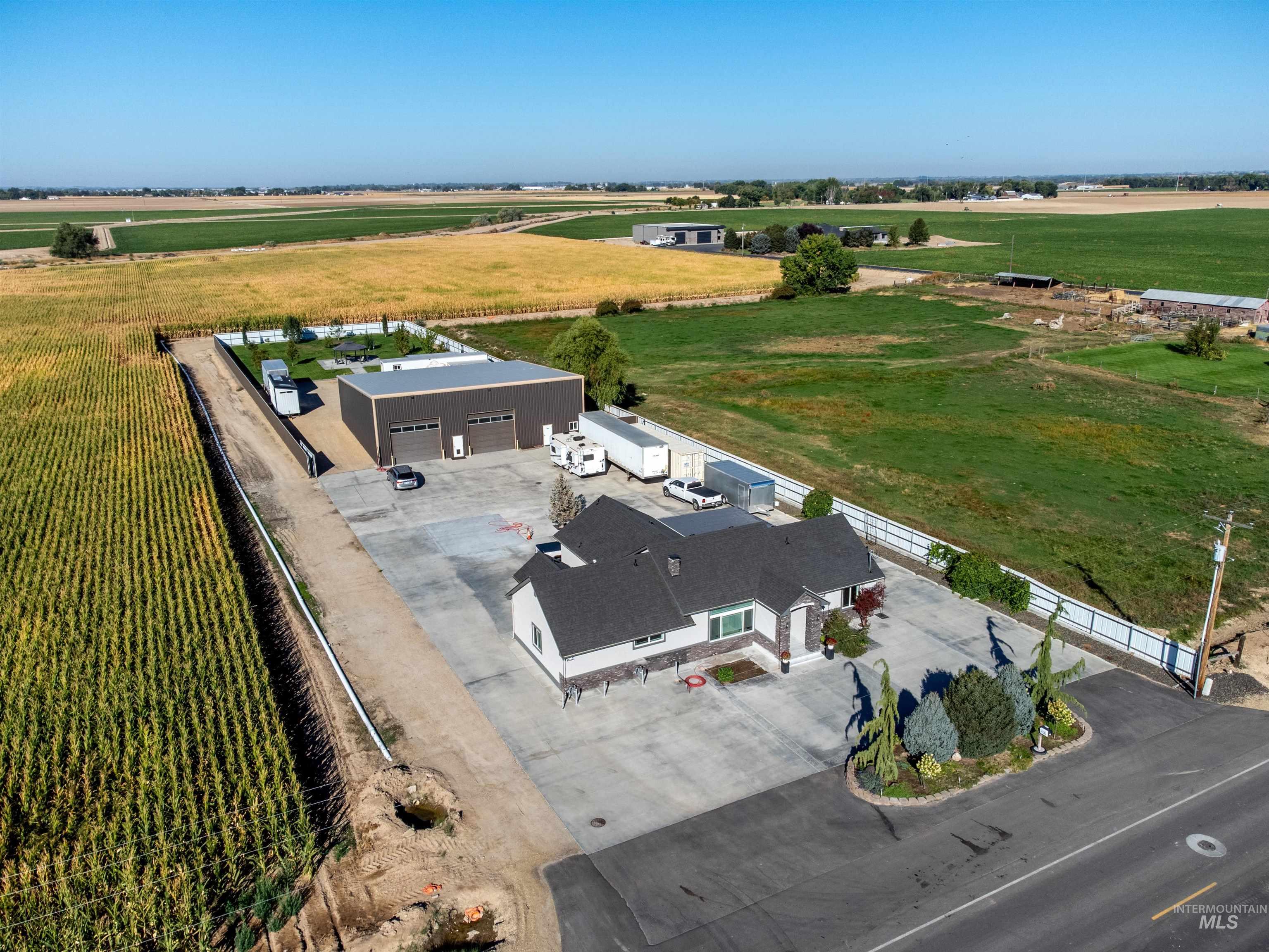main property photo 47