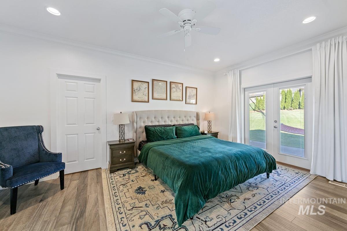 property viewer photo 15