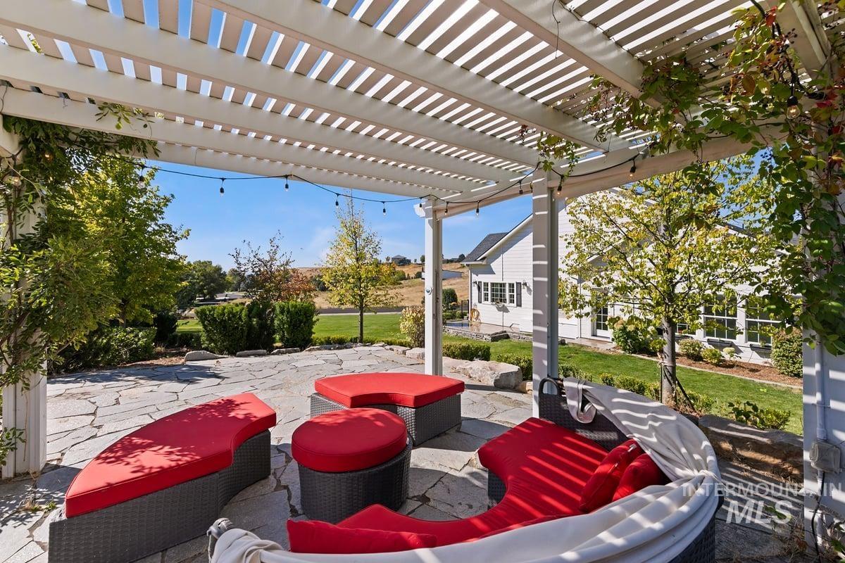 property viewer photo 30