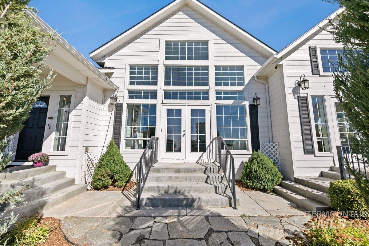 property viewer photo 6