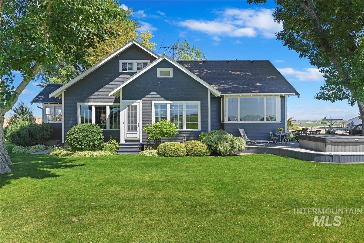 main property photo 3
