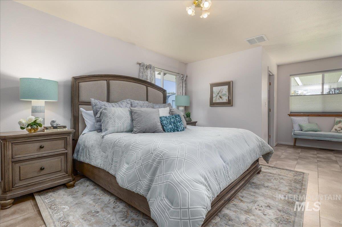 property viewer photo 22