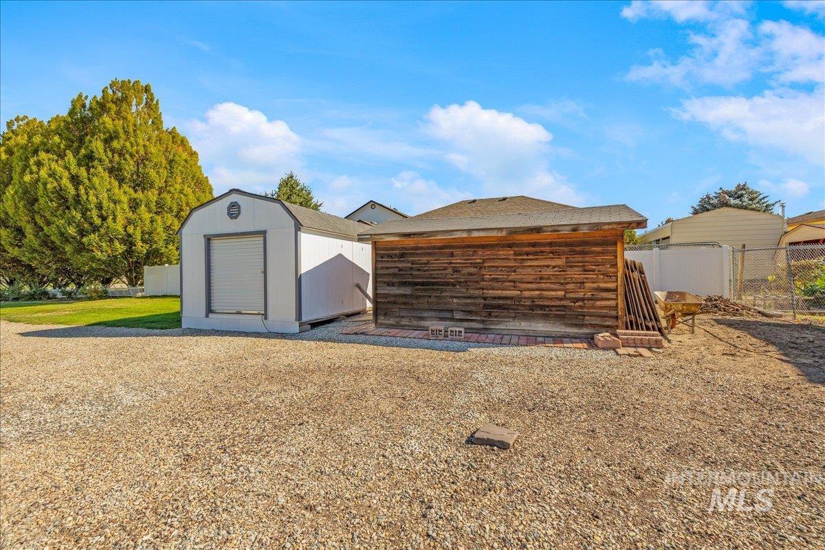 property viewer photo 38