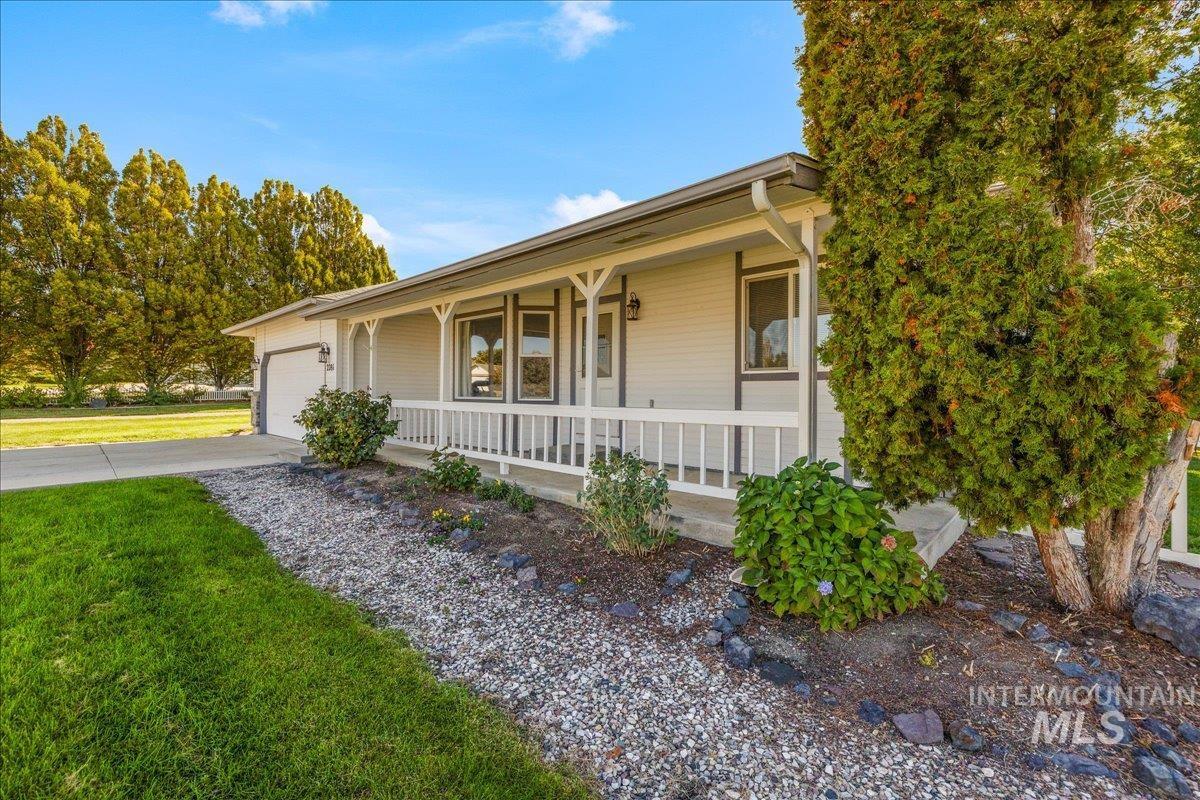 property viewer photo 40