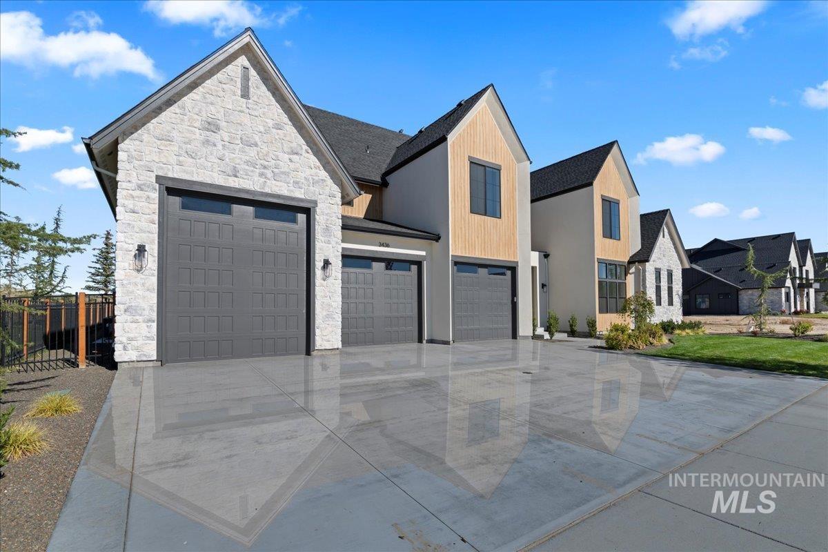 property viewer photo 1