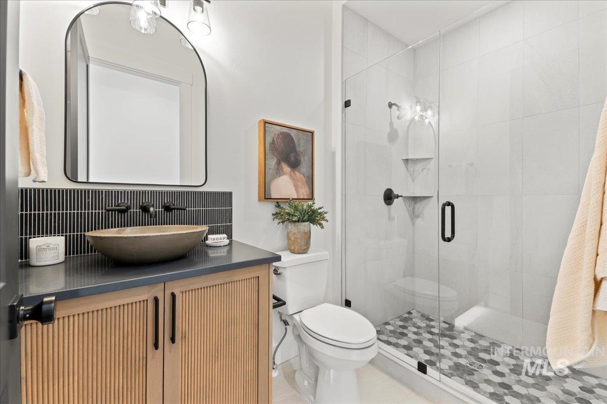 property viewer photo 11