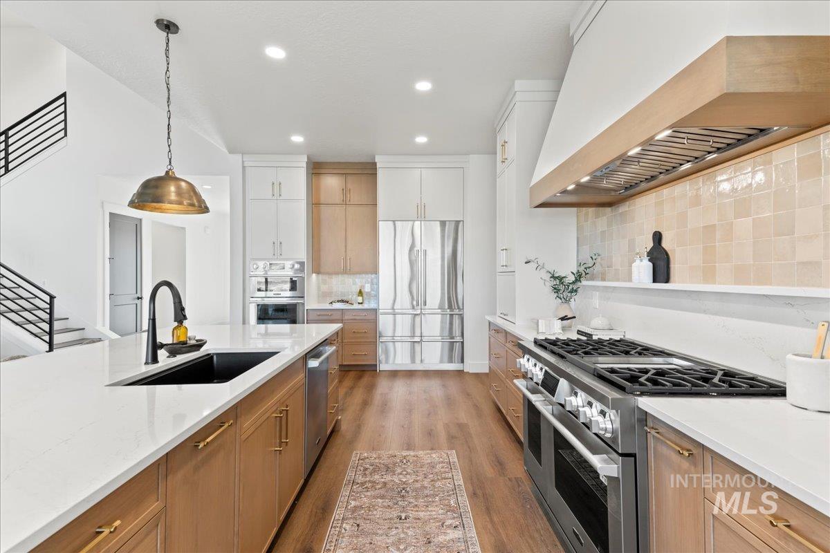 property viewer photo 18