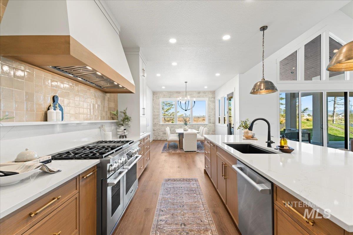 property viewer photo 19
