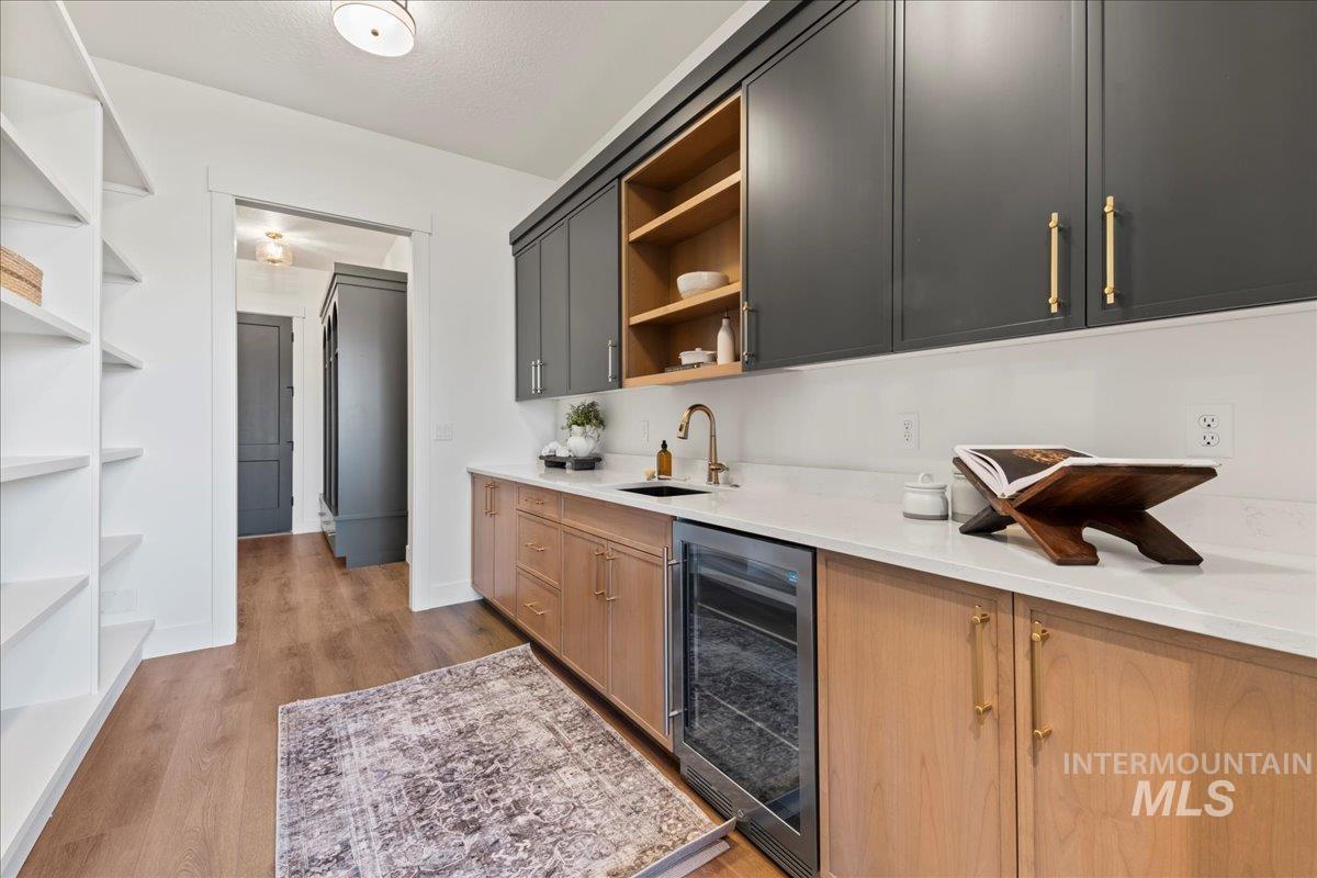 property viewer photo 21