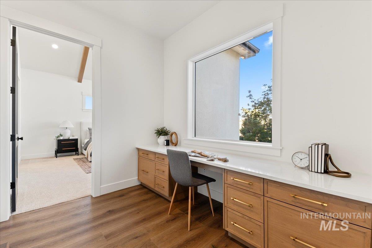 property viewer photo 23
