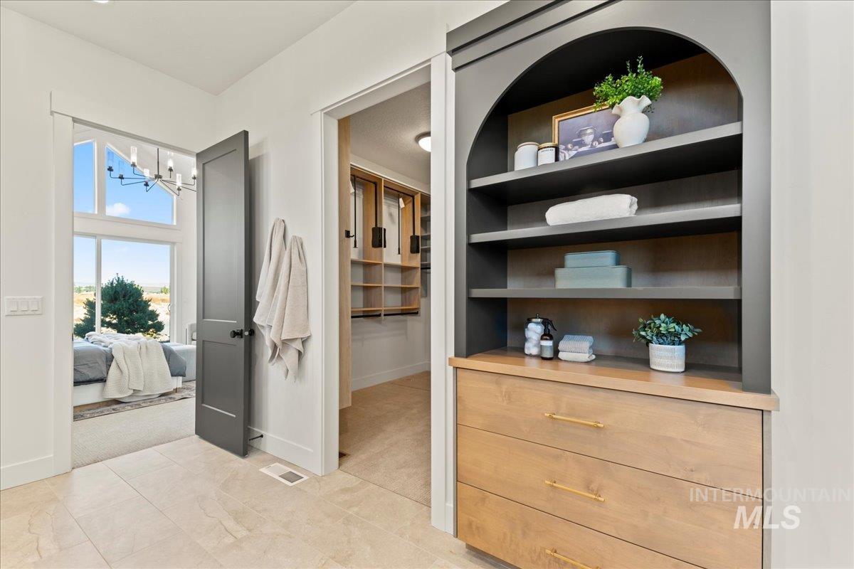 property viewer photo 30