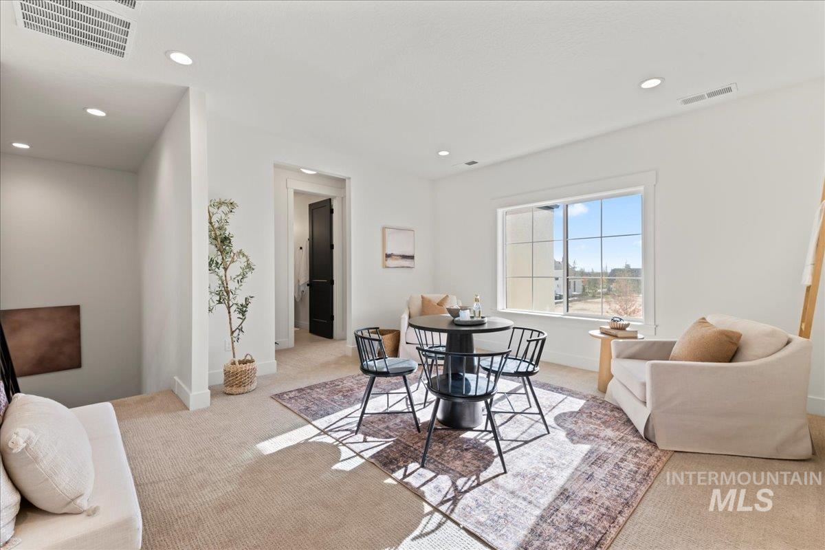 property viewer photo 36