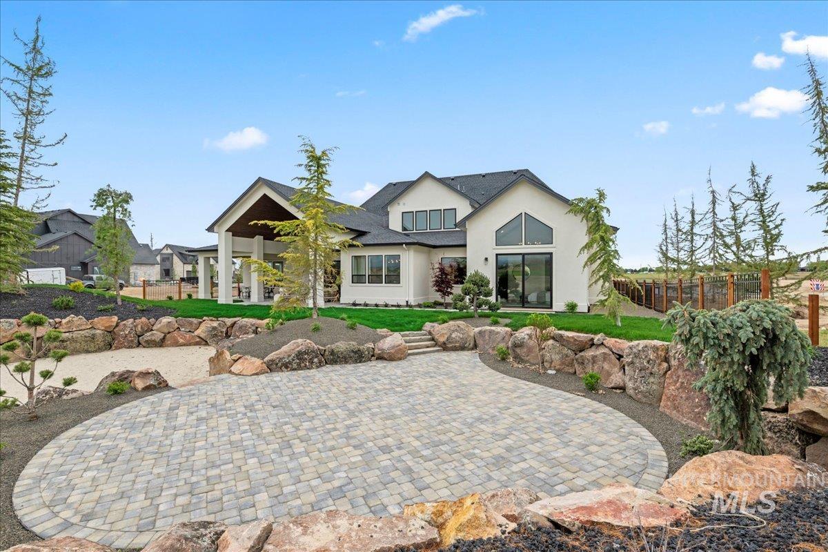 property viewer photo 42