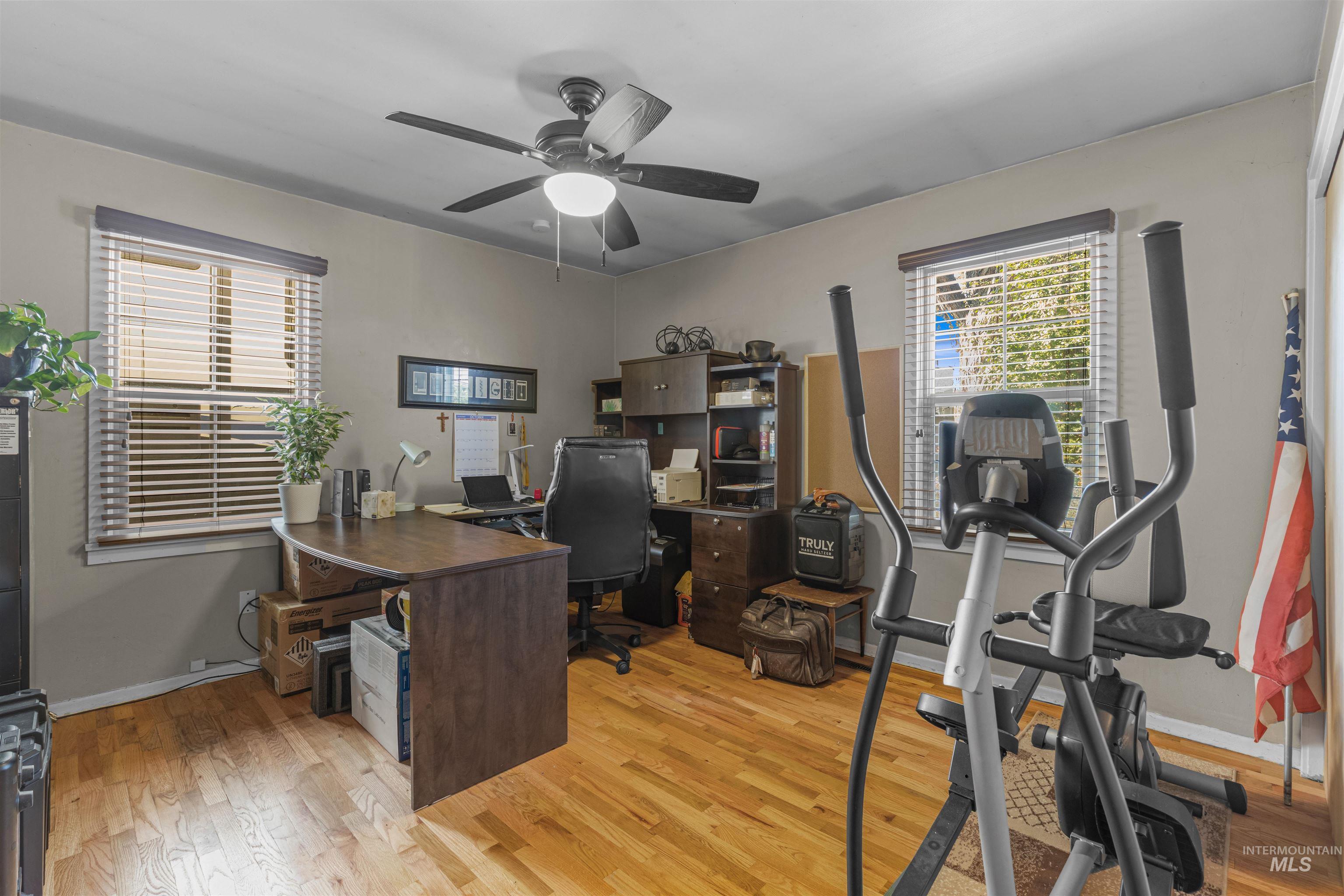property viewer photo 15