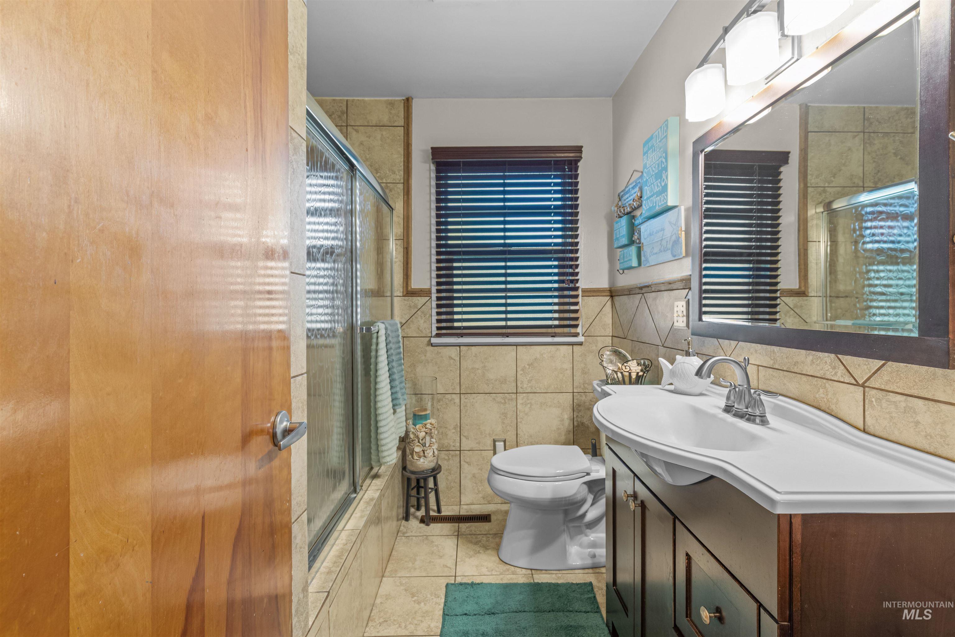 property viewer photo 19