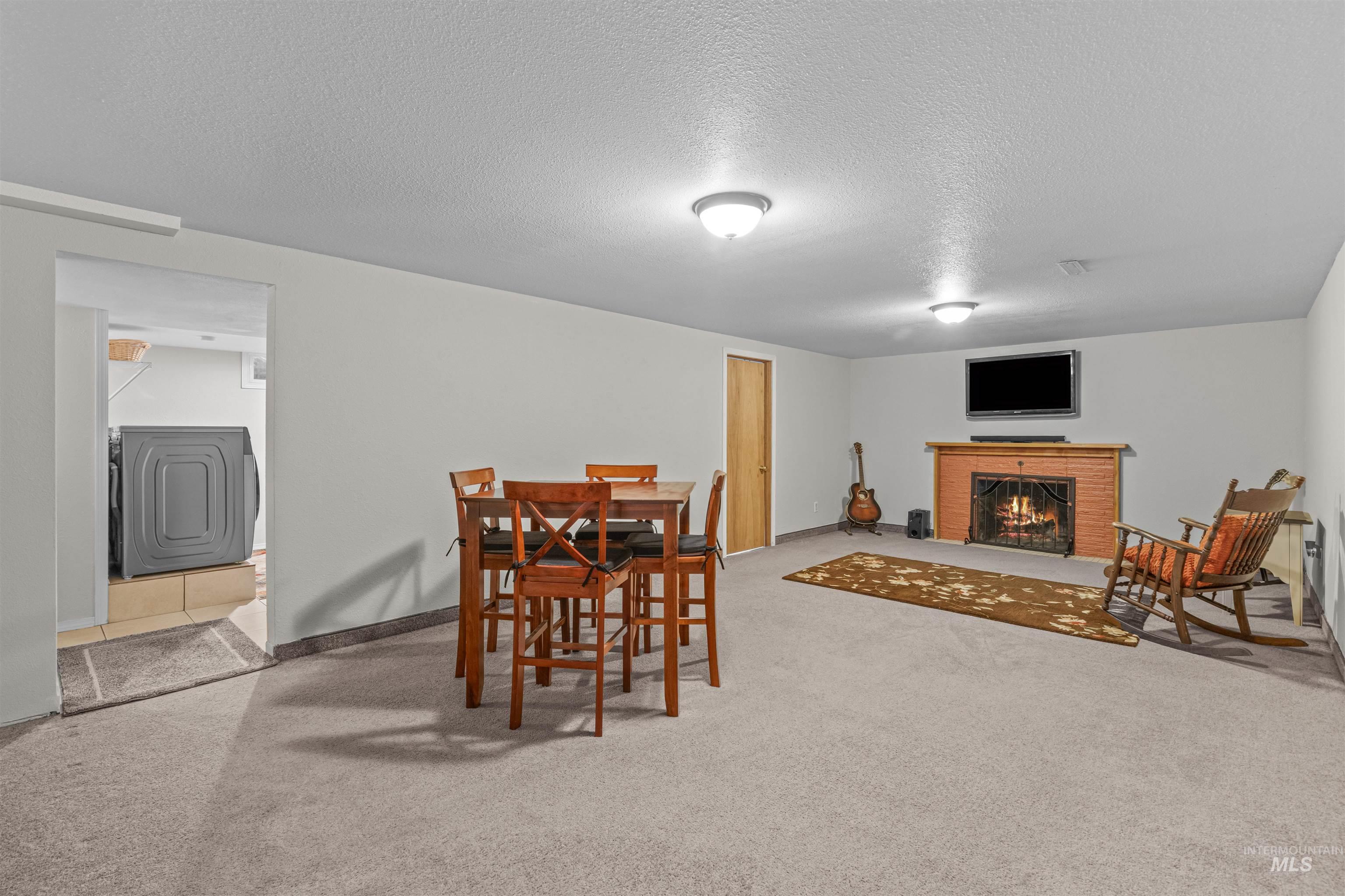 property viewer photo 23