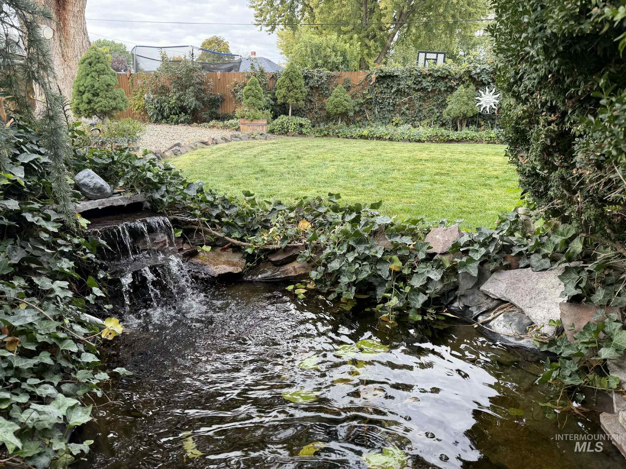 property viewer photo 33