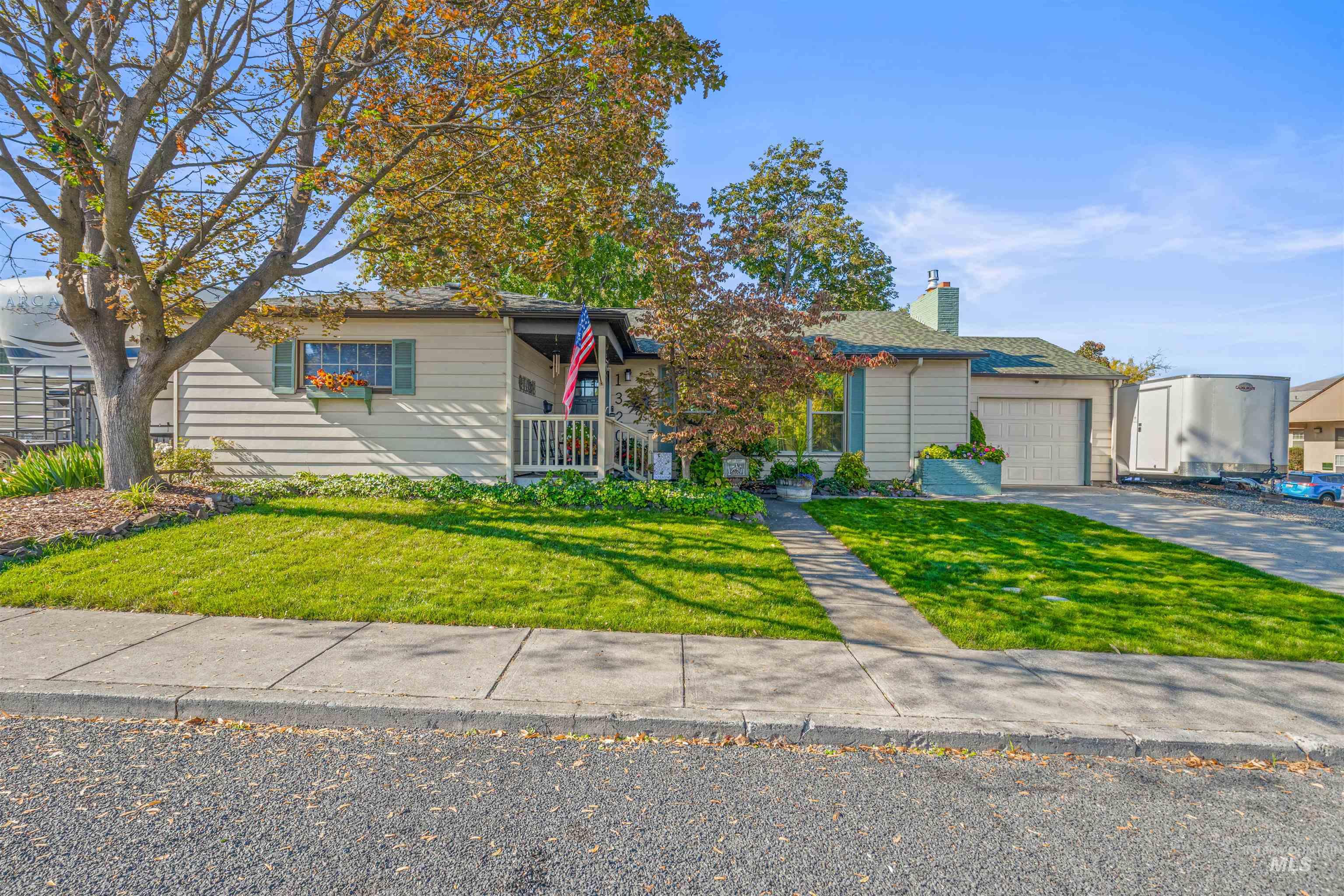 property viewer photo 40