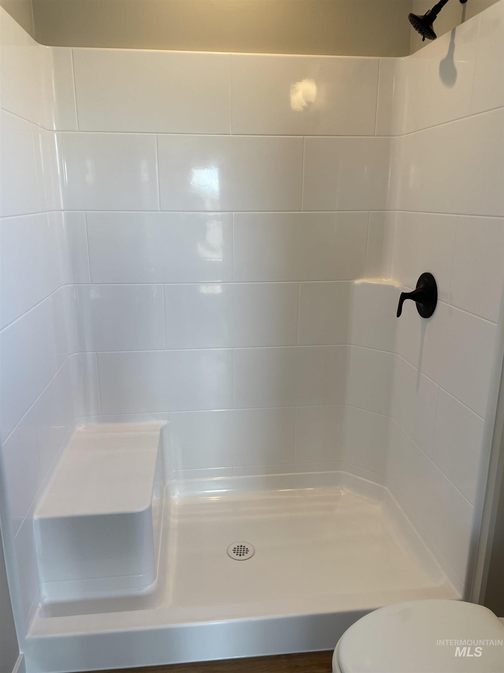 property viewer photo 12