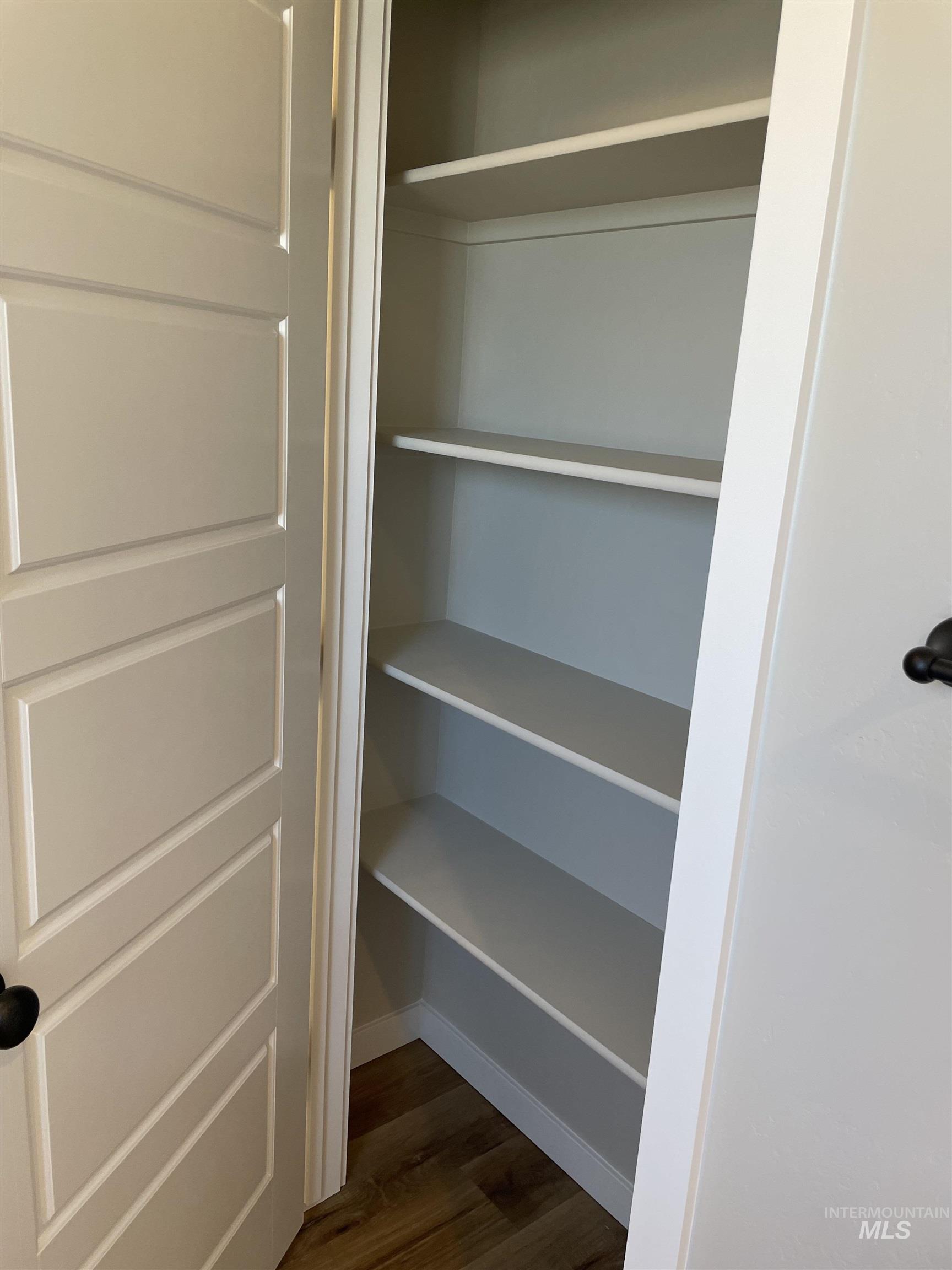 property viewer photo 14