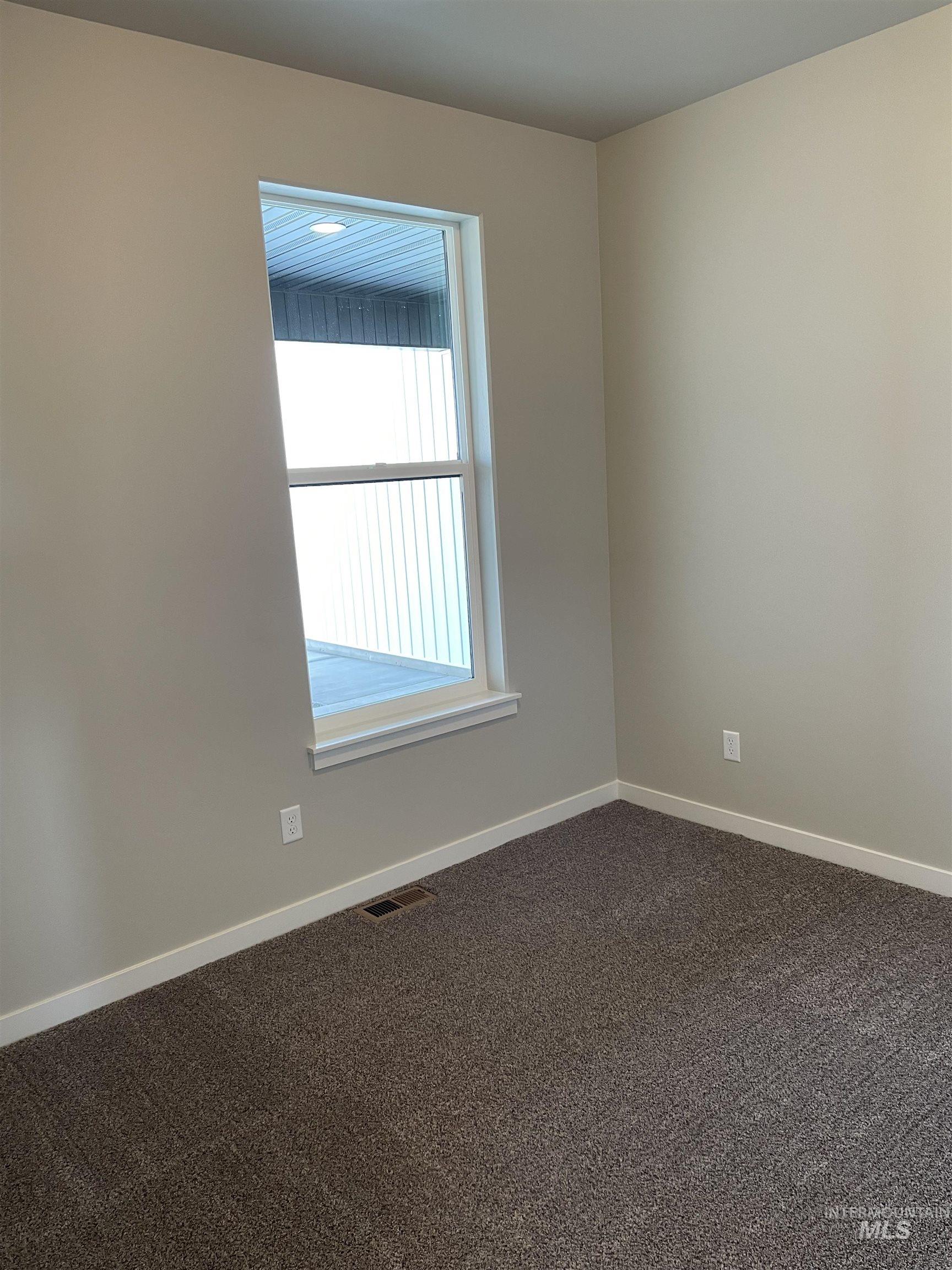 property viewer photo 17