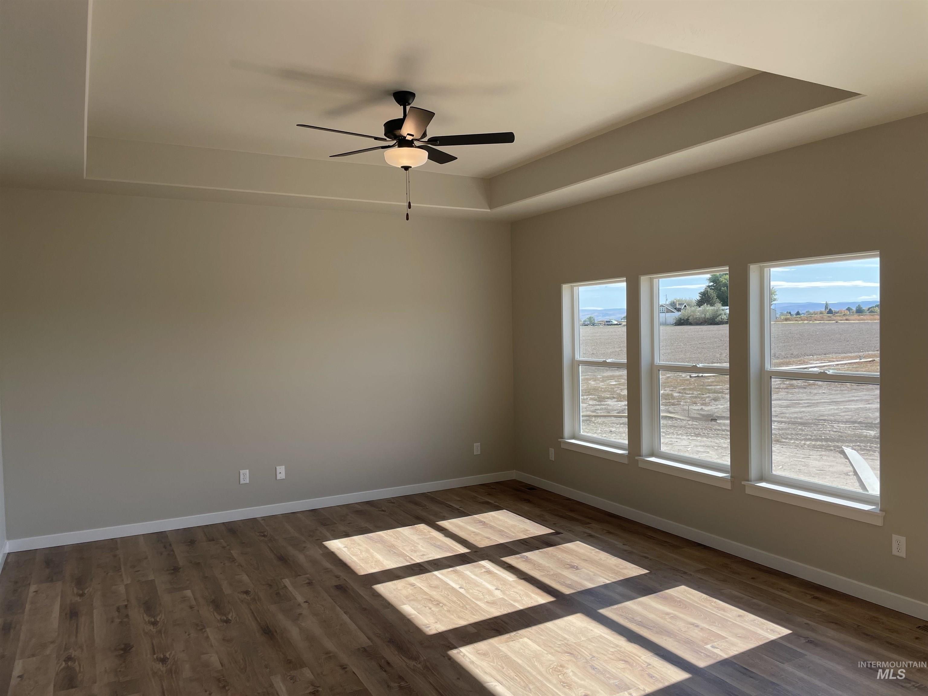 property viewer photo 6