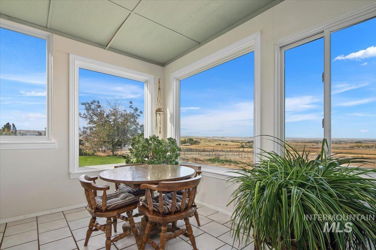 property viewer photo 13